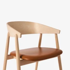 Andersen Furniture AC2 Stol Hvidpigmenteret Mat Lakeret Bøg Cognac Læder