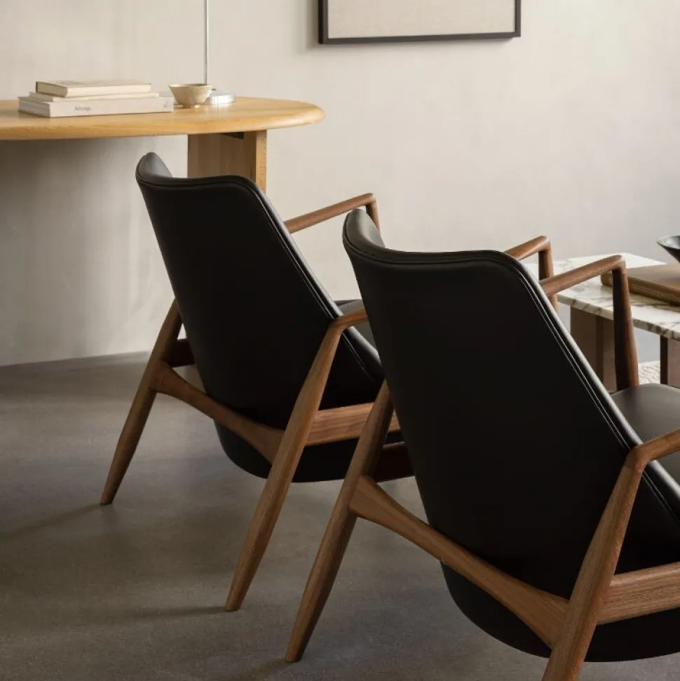 Audo Copenhagen The Seal Lounge Chair Eg / Sort Dakar Læder