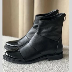 Copenhagen Shoes Stephanie Black With Patent Toe