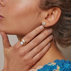 Enamel Copenhagen Studs Baroque Pearl Gold-Plated