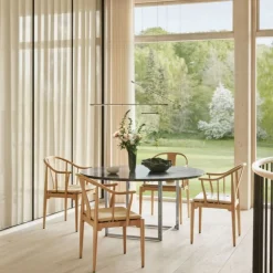 Fritz Hansen 4283 Kinastolen Kirsebær