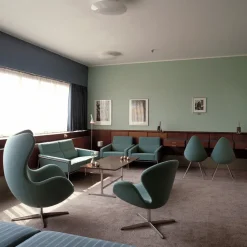 Fritz Hansen 3302 Sofa 2-Pers Stof