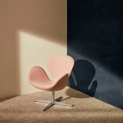Fritz Hansen 3320 Svanen Loungestol Stof