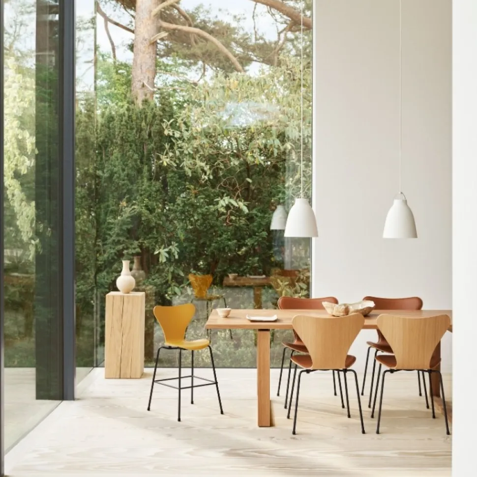 Fritz Hansen CM21 Essay Spisebord