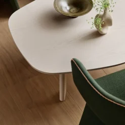 Fritz Hansen CM231 Monolit Lounge Chair Vidar 972 / Natur Læder