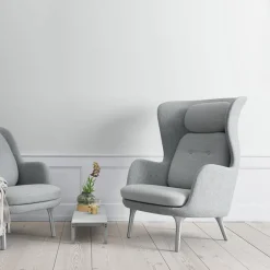 Fritz Hansen JH1 Ro Lænestol Stof