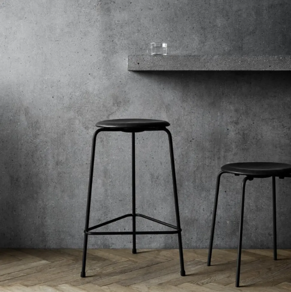 Fritz Hansen M3170 High Dot Intense Leather Black