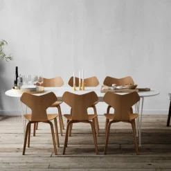 Fritz Hansen Super-Ellipse Bord Med Udtræk B620