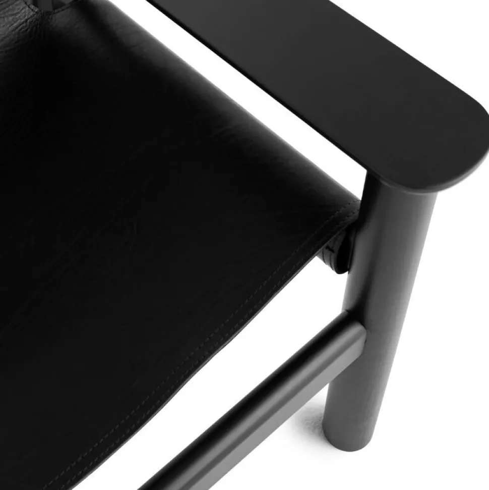 Hay Bernard Loungestol Sortlakeret Eg & Sort Læder