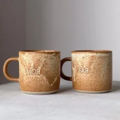 Julie Damhus Studio Oda Mor Kop Brun