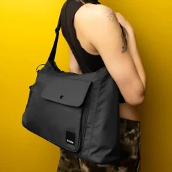 Kintobe MILO Crossbody Bag Jet Black