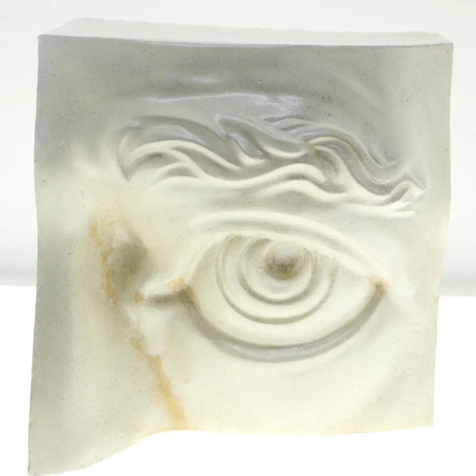 Laoru Laoru Bookend Left Eye Antique White