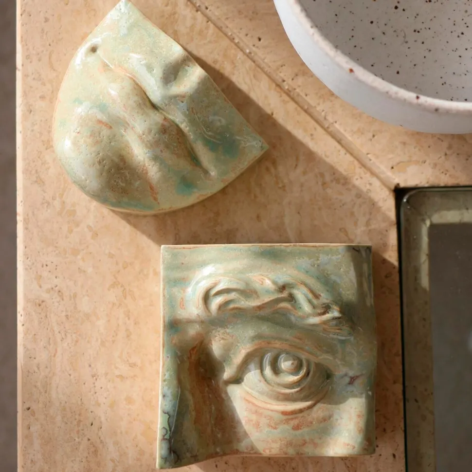 Laoru Laoru Small Mouth I Relief Antique White