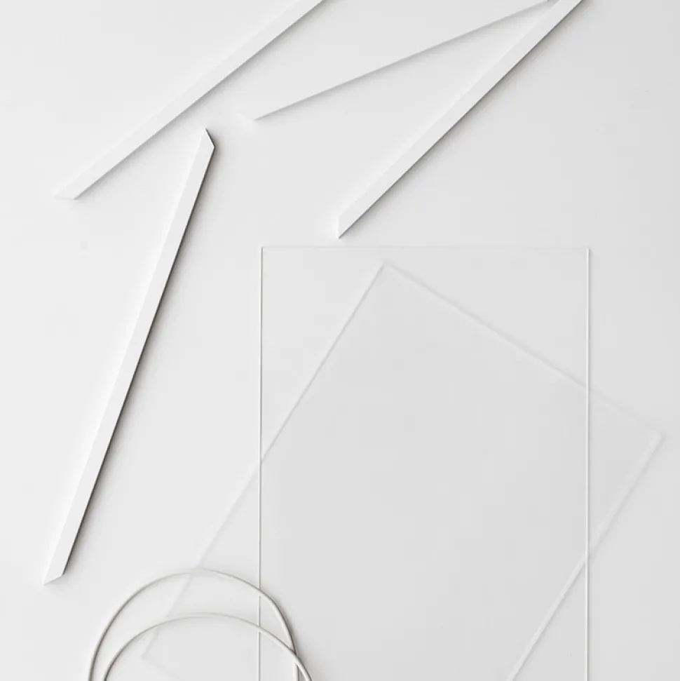 Moebe White Frame A4