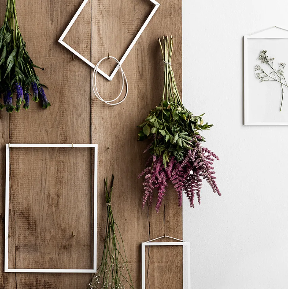 Moebe White Frame A4