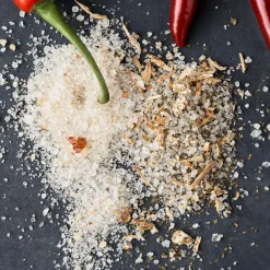 Nicolas Vahé Gift Box Organic Chili Salt & Wild Garlic