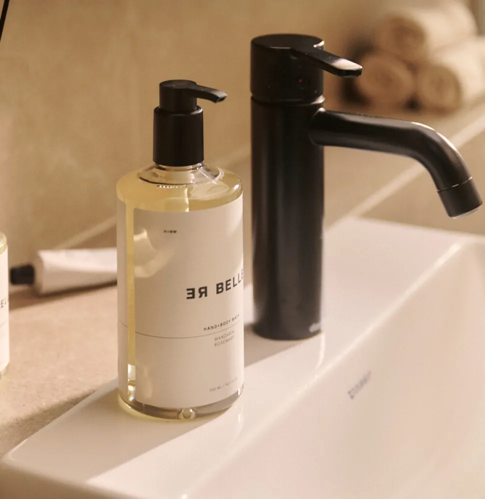 Rebelle Copenhagen Hand & Body Wash Mandarin Rosemary 500 ml