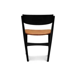 Sibast Furniture No 7 Dining Chair Sortlakeret Eg Cognac Dunes Læder