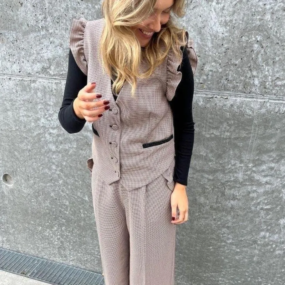 Stories From The Atelier As Magic Solid Pants Sand Check