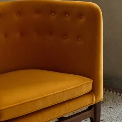 &Tradition AJ6 Mayor Sofa