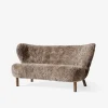&Tradition Lille Petra VB2 Sofa Sahara Sheepskin Walnut Legs