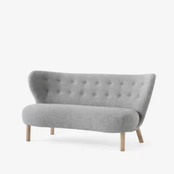 &Tradition Lille Petra VB2 Sofa Hallingdal 130 Oak Legs