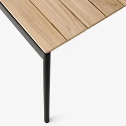 &Tradition Ville AV25 Spisebord Warm Black