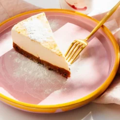 Val Pottery Jose Plate Pink/Yellow Edge