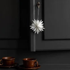 Watt & Veke Flower White